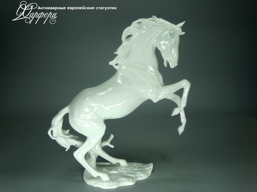 Купить фарфоровые статуэтки Alka Kunst, Конь на дыбах, Германия